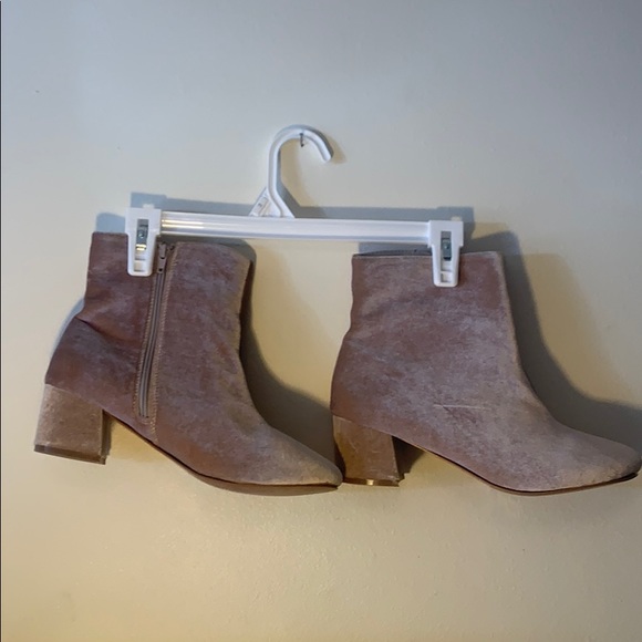 Shoes - Blush velvet booties